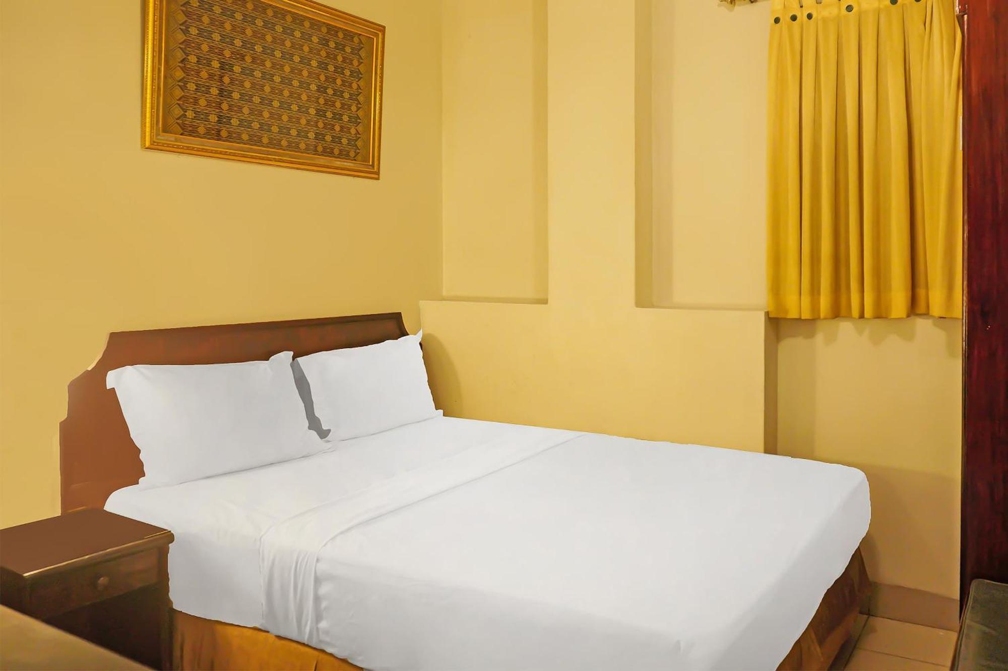 Super Oyo Collection O 92690 Hotel Limas Palembang Exterior foto